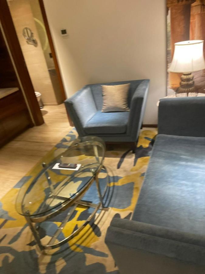 Hotel Radisson Gválijar Exteriér fotografie